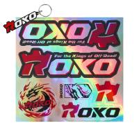 Комплект ROKO Стикерпак голографический и Брелок